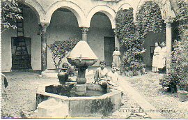 Tarjeta Postal: CRDOBA. 9. Patio antiguo.