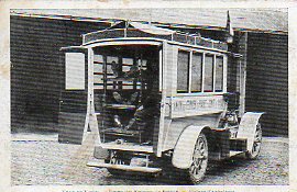 Tarjeta Postal: VILLE DE NANCY. Union des Femmes de France. Voiture dambulance.