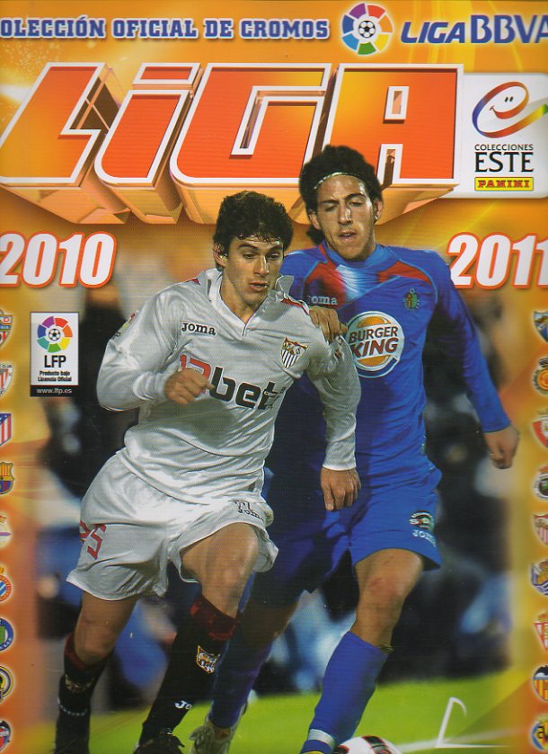 COLECCIN OFICIAL DE CROMOS LIGA 2010-2011. lbum de cromos. Sin cromos, excepto 8 encartados.